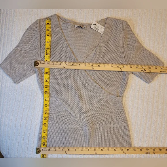 NWT Tome ByGeorge Merino Wool Short Sleeve Wrap Cutout Gray Womens Sweater Sz M